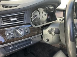 
										BMW 730 3.0L., SEDANAS pilnas									