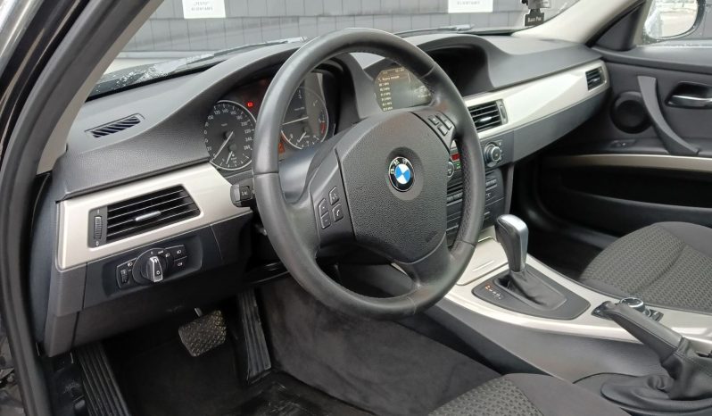 
								BMW 320 2.0l., universalas pilnas									