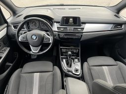 
										BMW 218 2.0l., vienatūris pilnas									