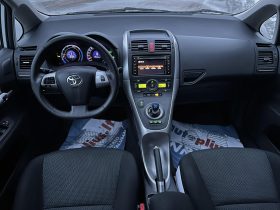 Toyota Auris 1.8l., hečbekas