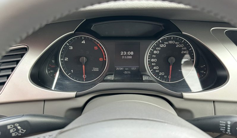 
								Audi A4 2.0l., universalas pilnas									
