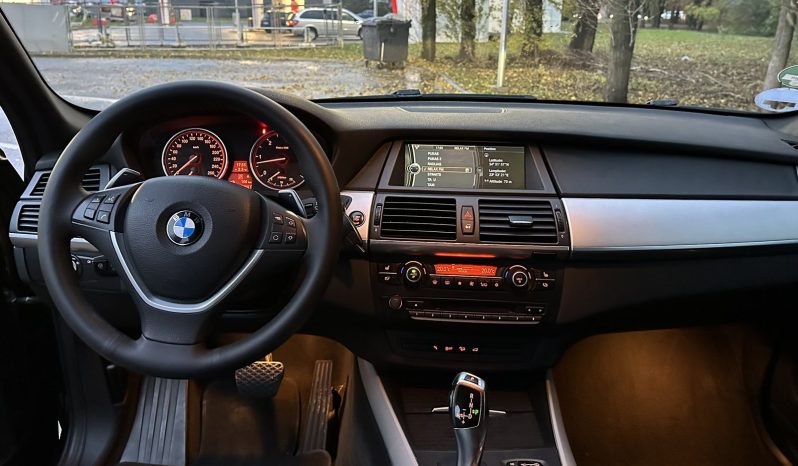 
								BMW X5 3.0l., visureigis pilnas									