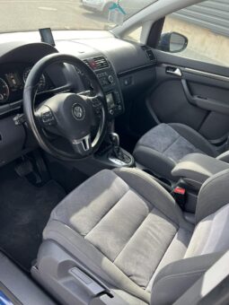 
										Volkswagen Touran 2.0l., vienatūris pilnas									