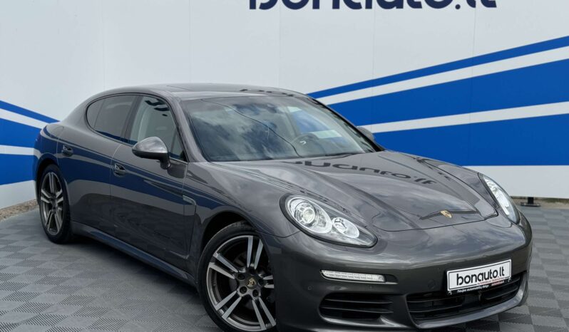 
								2015 PORSCHE PANAMERA pilnas									