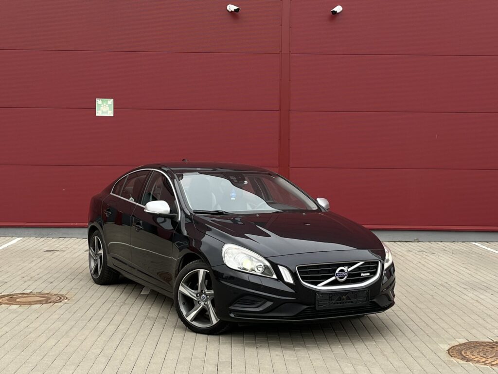 2012 VOLVO S60