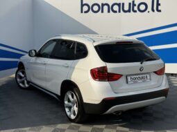 
										2011 BMW X1 pilnas									