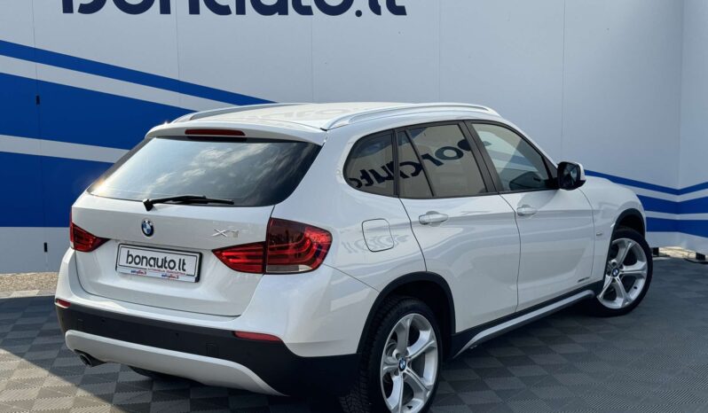 
								2011 BMW X1 pilnas									