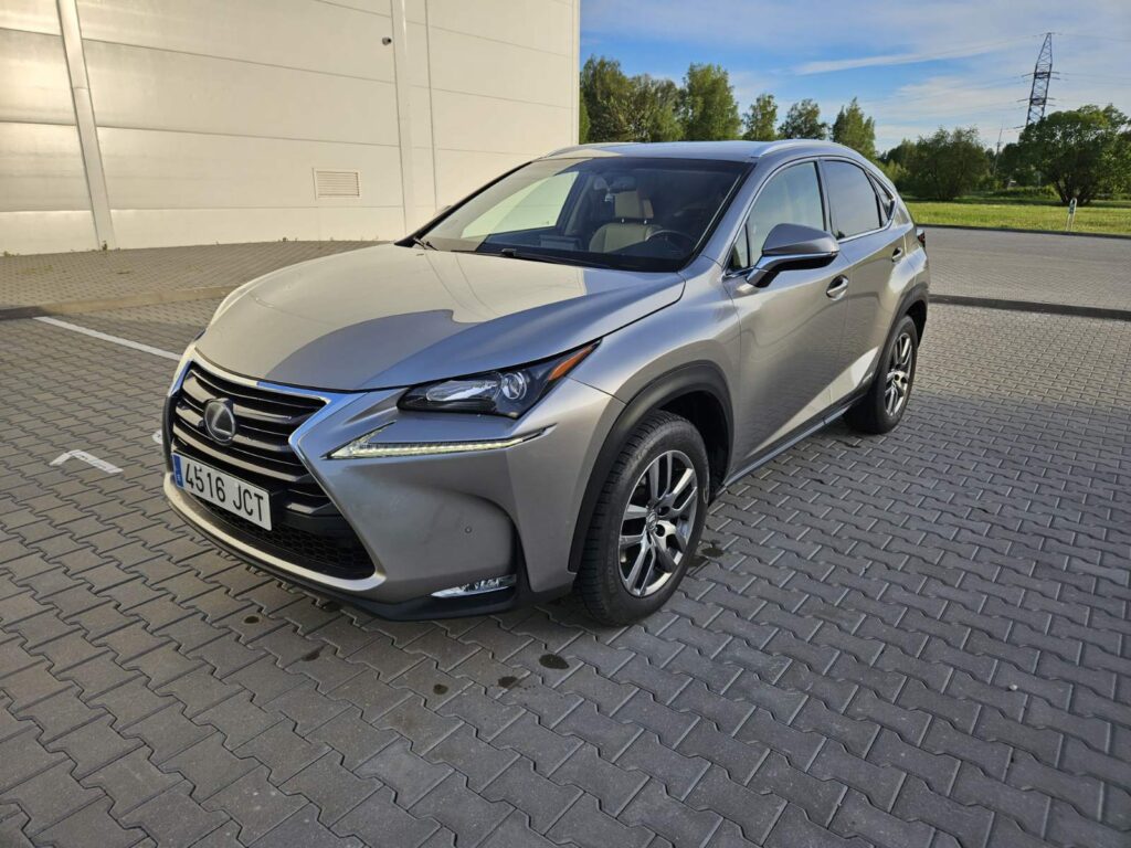 2015 LEXUS NX 300H
