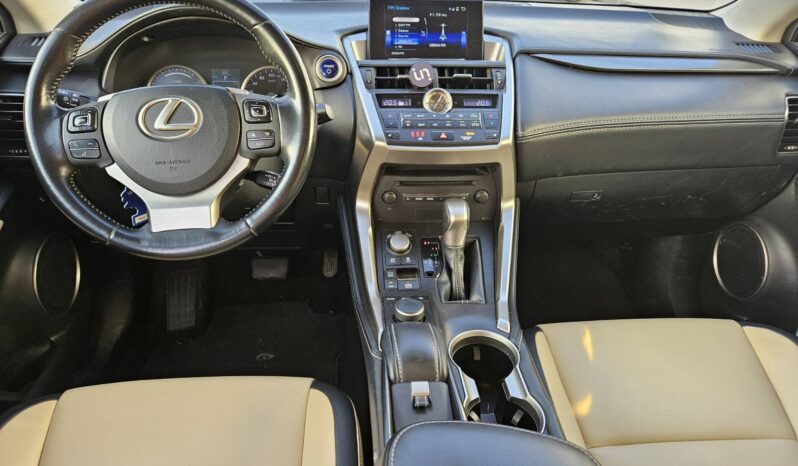 
								2015 LEXUS NX 300H pilnas									