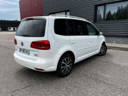 
										2015 VOLKSWAGEN TOURAN pilnas									