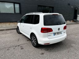 
										2015 VOLKSWAGEN TOURAN pilnas									