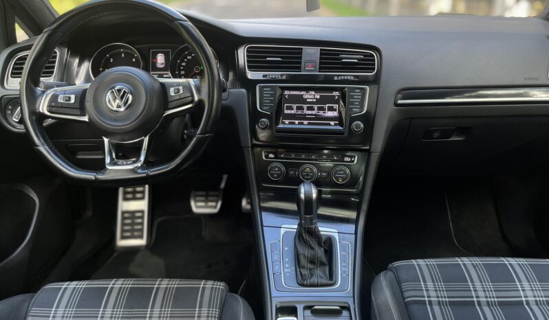 
								2013 VOLKSWAGEN GOLF pilnas									