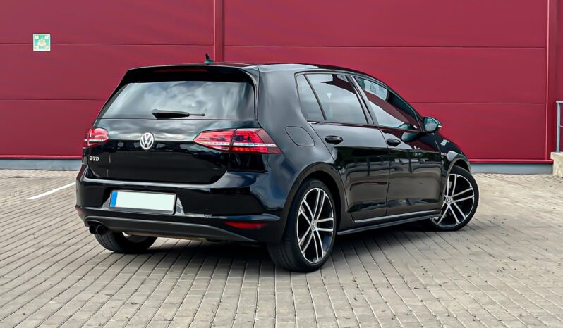 
								2013 VOLKSWAGEN GOLF pilnas									