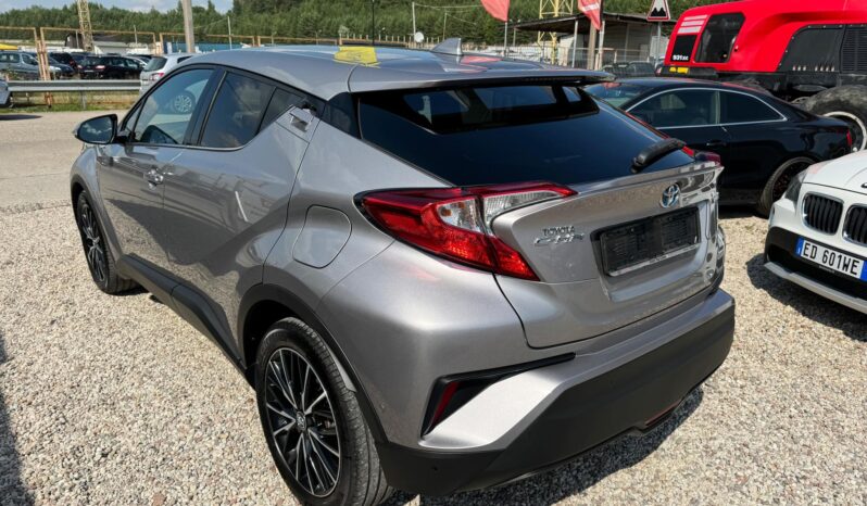 
								2017 TOYOTA C-HR pilnas									