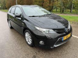 
										2014 TOYOTA AURIS pilnas									