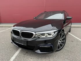 BMW 540 universalas