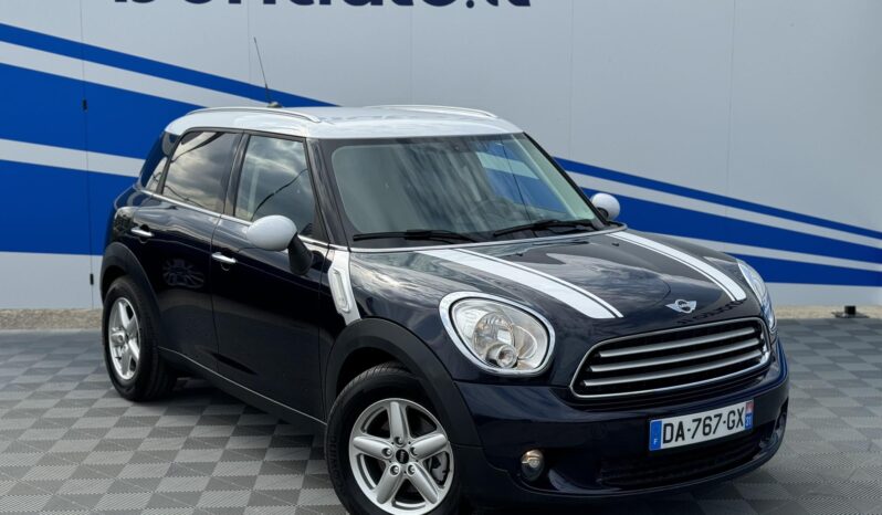 
								2013 MINI COUNTRYMAN pilnas									