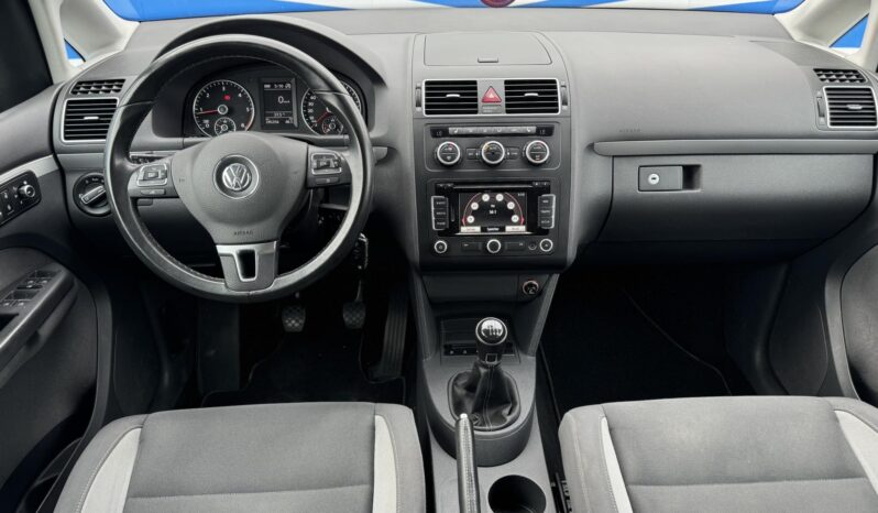 
								2013 Volkswagen Touran pilnas									