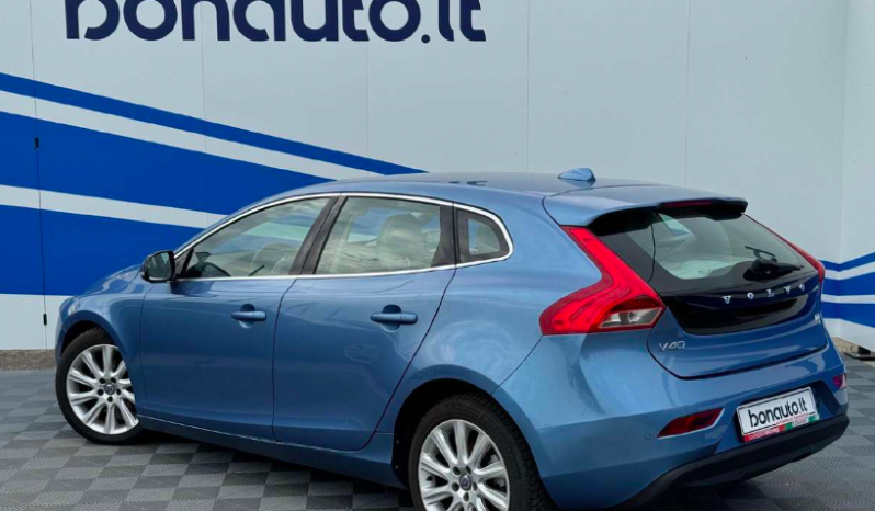 
								2015 VOLVO V40 pilnas									