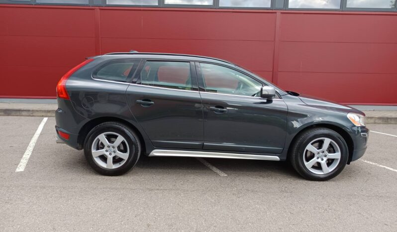 
								2012 VOLVO XC60 pilnas									