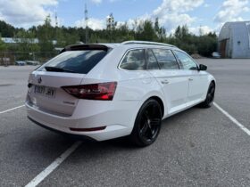 2016 SKODA SUPERB