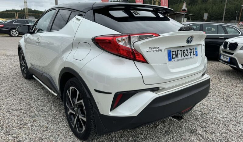 
								2017 TOYOTA C-HR pilnas									