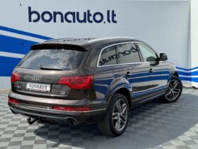 2011 AUDI Q7