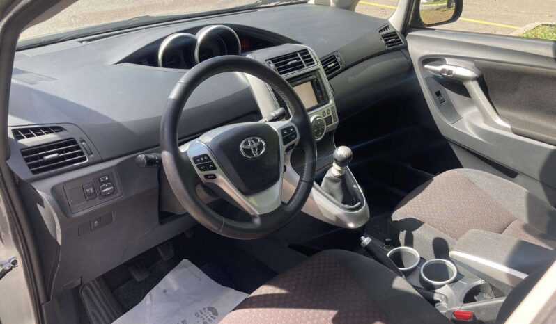 
								2012 TOYOTA VERSO pilnas									