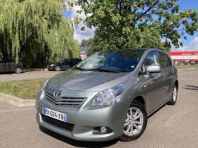 2012 TOYOTA VERSO