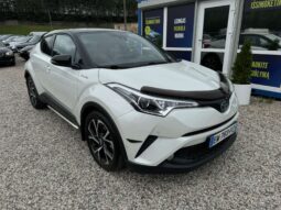 
										2017 TOYOTA C-HR pilnas									