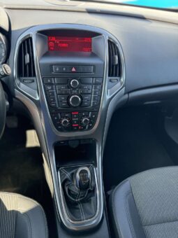 
										Opel Astra 1.7l., universalas pilnas									