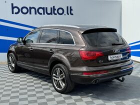 2011 AUDI Q7