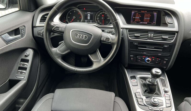 
								2012 AUDI A4 pilnas									