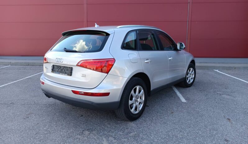 
								2010 AUDI Q5 pilnas									