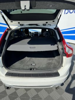 
										Volvo XC60 pilnas									