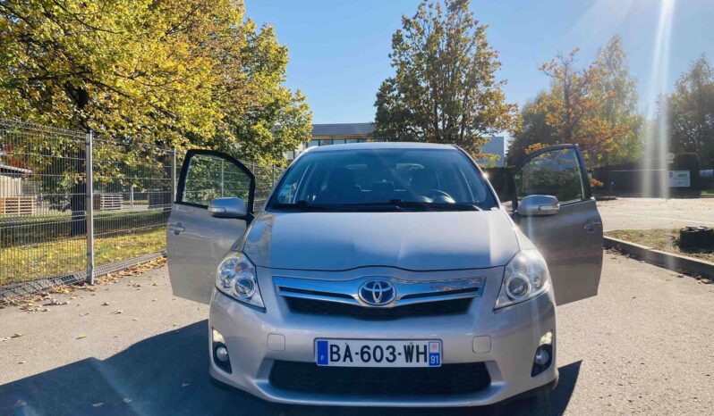 
								2011 TOYOTA AURIS pilnas									