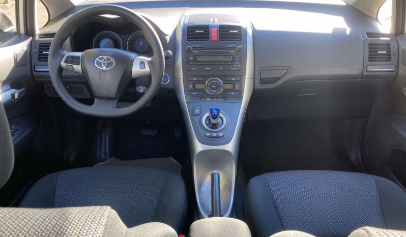 
								2011 TOYOTA AURIS pilnas									