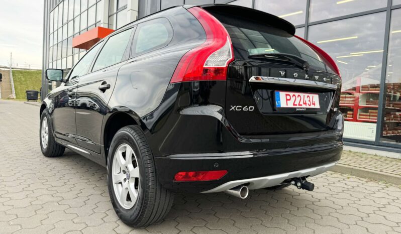 
								2015 VOLVO XC60 pilnas									