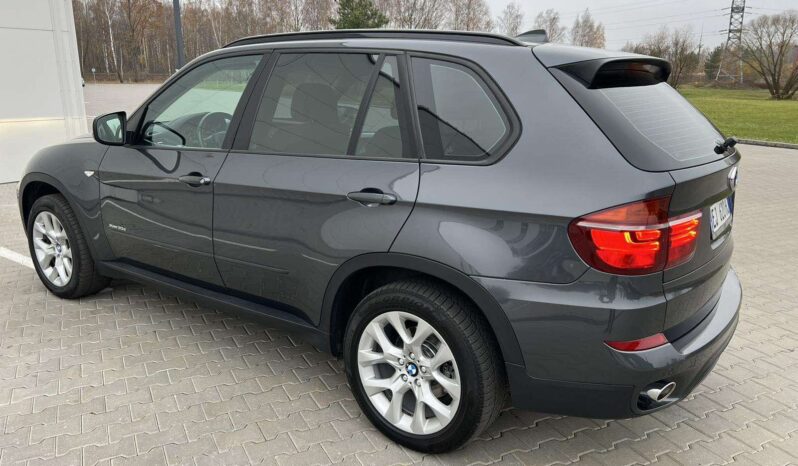 
								2011 BMW X5 pilnas									