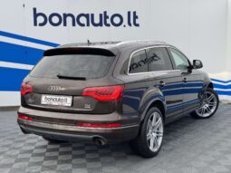 2011 AUDI Q7