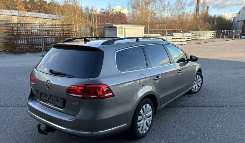 
								2011 VOLKSWAGEN PASSAT pilnas									