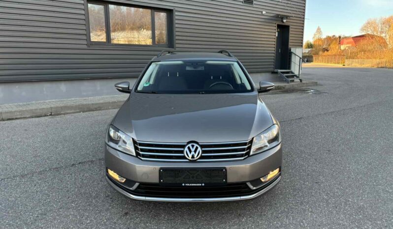 
								2011 VOLKSWAGEN PASSAT pilnas									