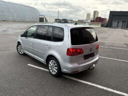 
										2011 VOLKSWAGEN TOURAN pilnas									