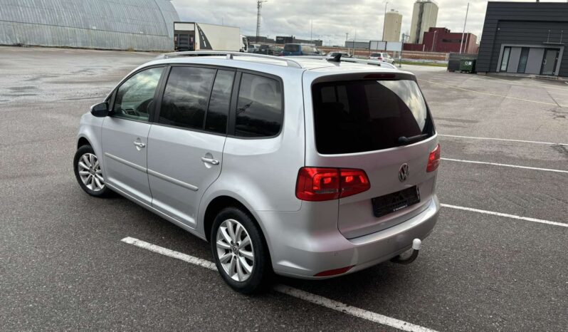 
								2011 VOLKSWAGEN TOURAN pilnas									