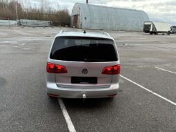 2011 VOLKSWAGEN TOURAN