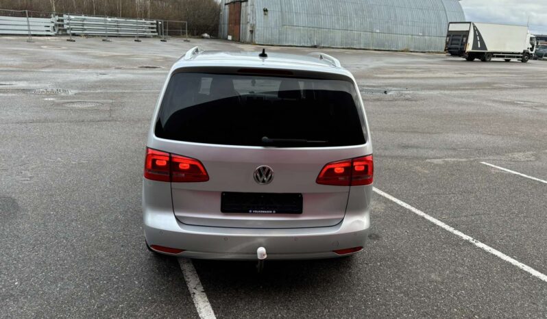 
								2011 VOLKSWAGEN TOURAN pilnas									