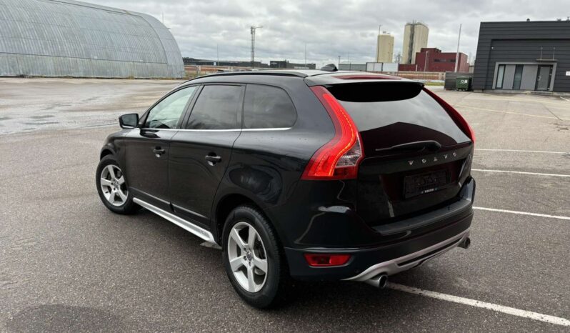 
								2011 VOLVO XC60 pilnas									