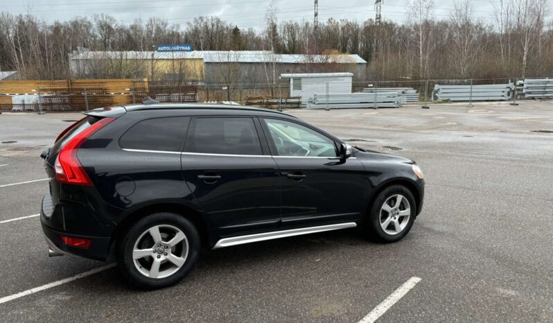 
								2011 VOLVO XC60 pilnas									