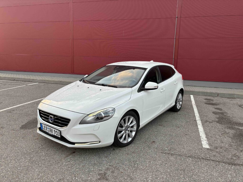 2014 Volvo V40