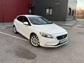 2014 Volvo V40